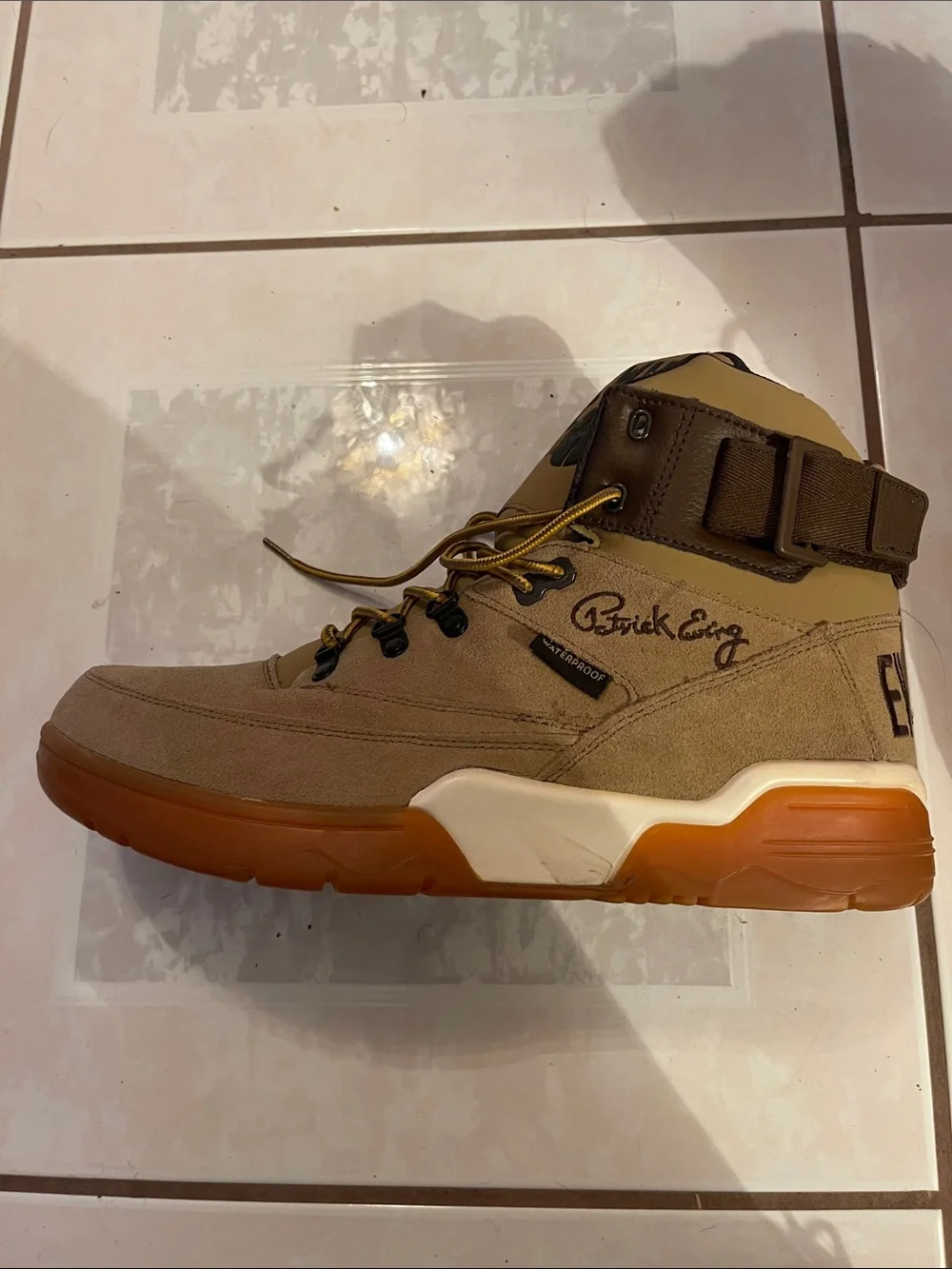 Single left Ewing Athletics Men’s Tan Work-Style Lace-Up Boot